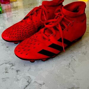 Men’s Adidas Predator Soccer Cleats, 10.5.